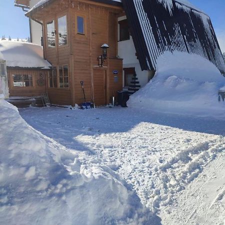 Guest House Alpha Ski Camp Jahorina Bagian luar foto
